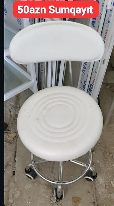Digər salon, tibbi mebel: Məhsullar: - 3 mərtəbəli servis arabası: metal konstruksiya, şüşə — 2