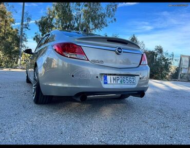 Opel Insignia: 1.6 l | 2010 year | 144000 km. Limousine