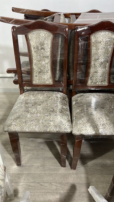 Стулья для зала: Цех «12 СТУЛЬЕВ» Мы являемся производителем Много вариантов стульев — 16