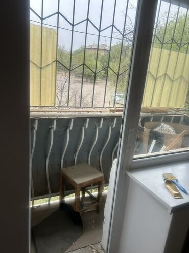 квартира хрущевка: 1 комната, 30 м², Хрущевка, 2 этаж, Косметический ремонт