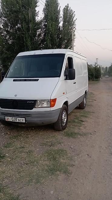 krone sd: Грузовой фургон Mercedes‑Benz Sprinter 212D белый. 2.9 мусо — 2
