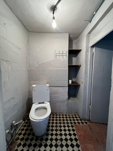 Həyət evləri və villaların satışı: 2 otaqlı, 80 kv. m, Kredit yoxdur, Təmirsiz — 10