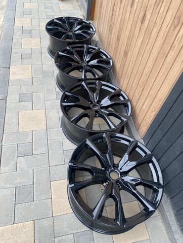оригинальные штампованные диски опель: Куйма Дисктер R 22 BMW, Комплект, тешиктери - 5, Колдонулган