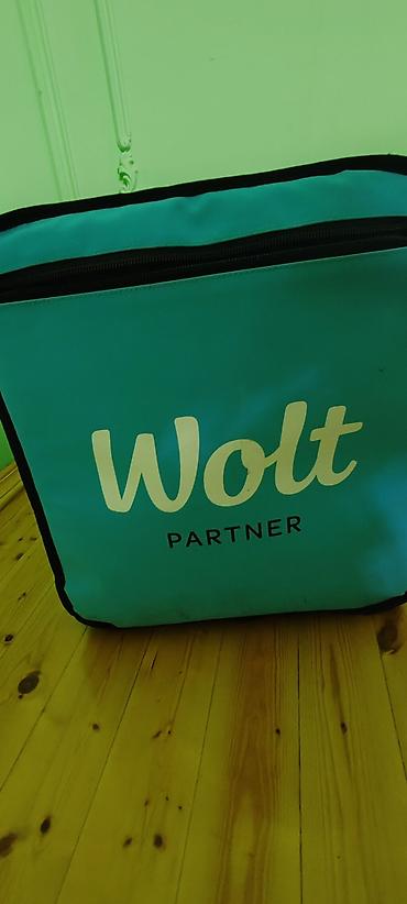 упаковщица работа: Wolt çantası təzə kimidir,alınandan cəmi 4 dəfə işlənib — 1