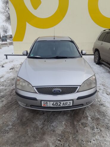 Ford: Ford Mondeo: 2002 г., 1.8 л, Механика, Газ, Хэтчбэк