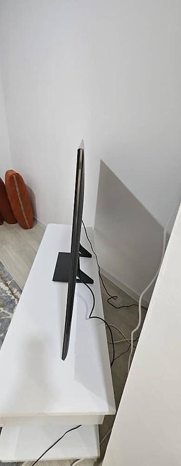 cd disk: Продаю почти новый ультратонкий телевизор SAMSUNG CRYSTAL UHD 55" (140 — 3