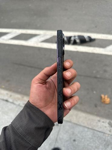 iphone cs: IPhone 14 Pro Max, 128 GB, Deep Purple, Face ID — 8