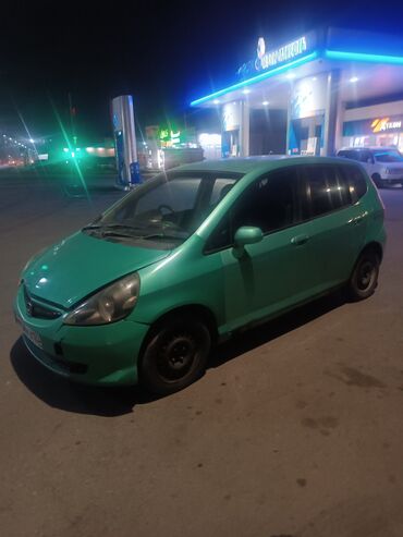 аренда хонда фит для такси в бишкеке: Honda Fit: 2001 г., 1.3 л, Автомат, Бензин, Хэтчбэк