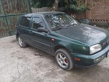 Volkswagen Golf V: 1995 г.