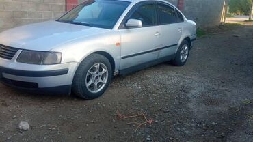 нова 2: Volkswagen Passat: 1998 г., 1.8 л, Механика, Бензин, Седан