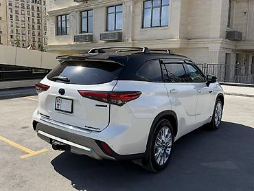 панель гольф 2: Toyota Highlander: 2021 г., 2.5 л, Автомат, Гибрид, Кроссовер — 3