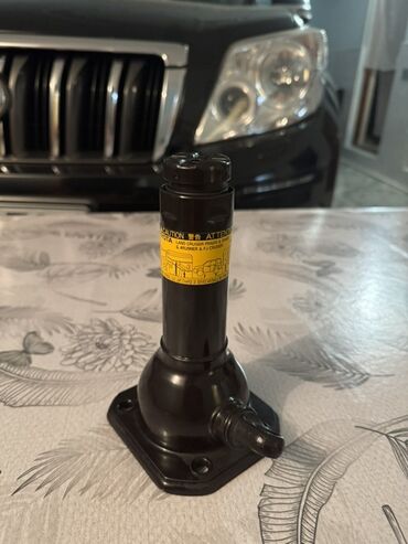 Коммерческий транспорт: Toyota Land Cruiser Prado üçün orijinal antena baza/bloku - Model
