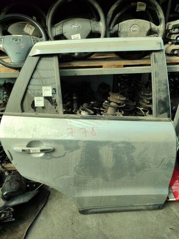 Другие автозапчасти: Дверь Hyundai Santa Fe CM 2009 задн. прав. (б/у)