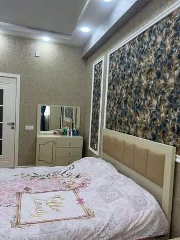 Uzunmüddətli kirayə mənzillər: Əhmədli qəsəbəsində, Qaçaq Nəbi küçəsində, Yeni Tikili 13 mərtəbəli — 4