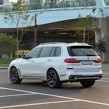 чехол на 7: BMW X7: 2021 г., 3 л, Типтроник, Бензин, Кроссовер — 2