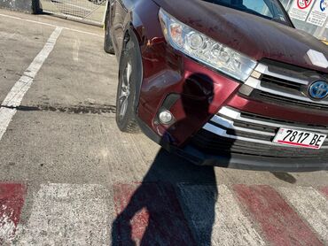 срочно продать машину: Toyota Highlander: 2018 г., 3.5 л, Гибрид, Кроссовер