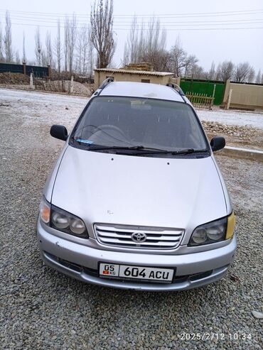 Toyota: Toyota Ipsum: 1997 г., 2 л, Автомат, Бензин, Минивэн