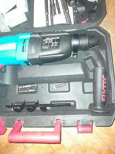 Električne bušilice: Busilica plus cepanje drva novo

nova — 12