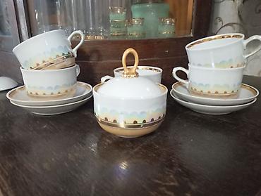 электрический кастрюля: Чайный набор фарфоровый с золотым декором Состав: - 4 чашки с ручками — 1