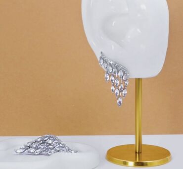 Sırğalar: Qadın üçün sırğa kolleksiyası - Şaxələndirilmiş dizaynlar: gündəlik — 1