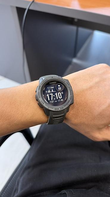 garmin fenix 7 sapphire solar: Garmin Instinct Solar — прочные GPS‑часы с солнечной подзарядкой — 4