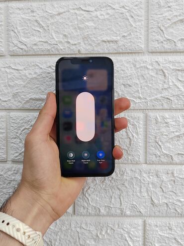 Apple iPhone: IPhone 12 Pro, 128 GB, Qara, Face ID — 10