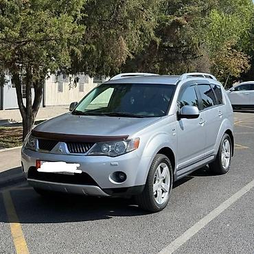 Mitsubishi Outlander: 2009 г., 3 л, Автомат, Бензин, Кроссовер
