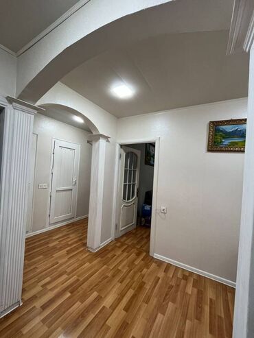 Köhnə tikili: Bakı, 3 otaqlı, Köhnə tikili, m. İnşaatçılar, 80 kv. m — 16