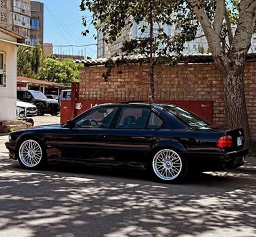 диски на кия к5: Куйма Дисктер R 20 BMW, Комплект, тешиктери - 5, Колдонулган