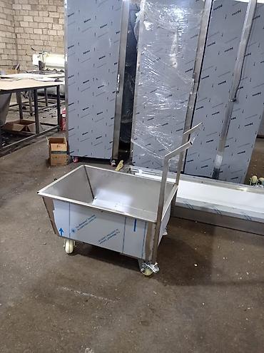 Məhsul: Çamaşır daşıma arabası - Material: Paslanmayan polad (inox)