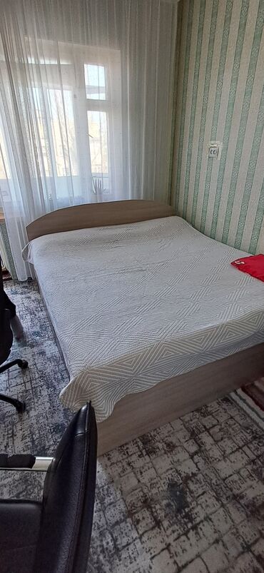матрас 2 местный: Эки кишилик керебет, Колдонулган, Матрасы бар, узуну - 200 см