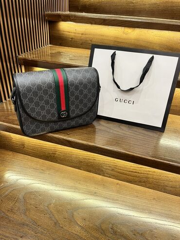 черная майка с бахромой: Сумка-почтальонка Gucci - Материал: тёмно‑серый кожзам/кожа с