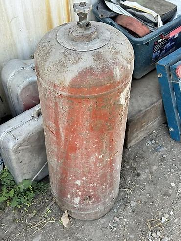 бутылки 19: Баллон газовый металлический с вентилем. Характеристики: - Тип — 1
