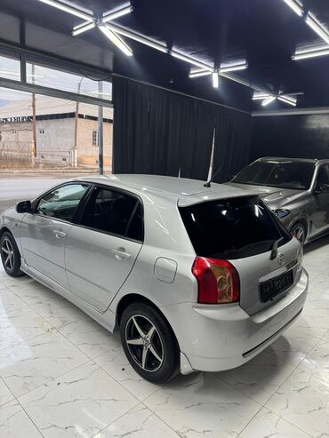 Toyota: Toyota Allex: 2004 г., 1.5 л, Автомат, Бензин, Хэтчбэк — 5