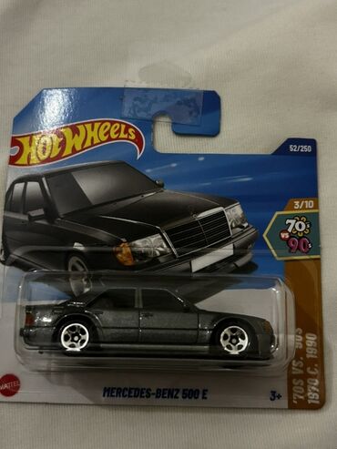 Avtomobil modelləri: Məhsul: Hot Wheels miqyaslı (təxminən 1:64) BMW temalı die-cast model — 9