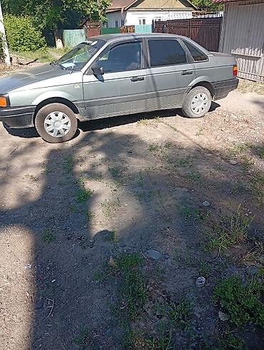 обвес 6 3: Volkswagen Passat: 1990 г., Механика, Седан — 4