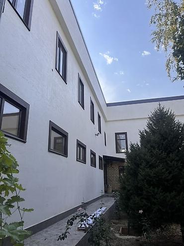 комната культуры бишкек: Сдаю The entire office: 700 м², Другой тип здания, С ремонтом, С отдельным входом — 1