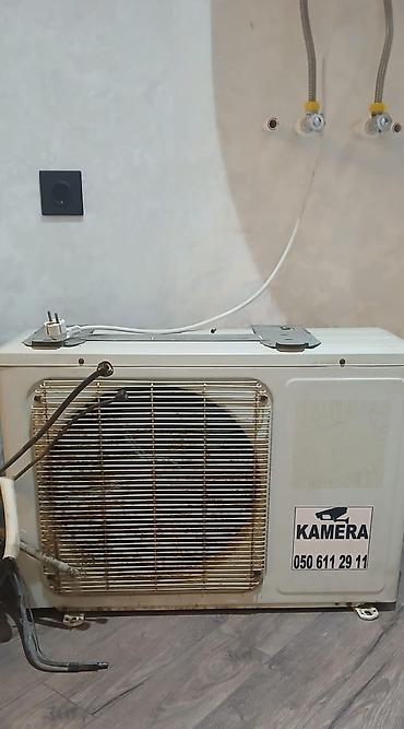 Кондиционеры: Satılır: Split tip kondisioner komplekti - Daxili blok: döşəmə tipli — 2