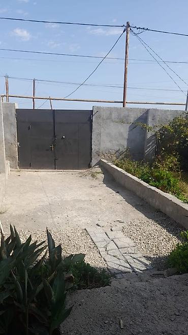 oguz ev: Bineqedi cume mescidinden iceri 4 otaq heyet evi 400 manata esyasiz — 1