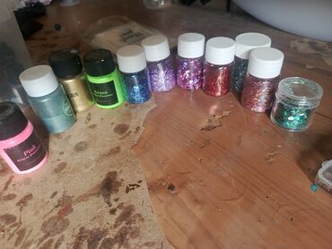 Digər alət dəstləri: Epoksi qəlib və bəzək işləri üçün tam dəst Tərkib: - Şəffaf maye — 14