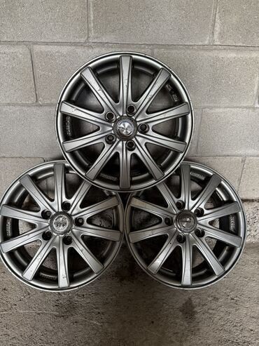 Диски: Литые Диски R 15 Toyota, отверстий - 5, Б/у