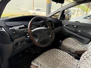 sprinter 2003: Toyota Estima: 2003 г., 2 л, Механика, Дизель, Минивэн — 5