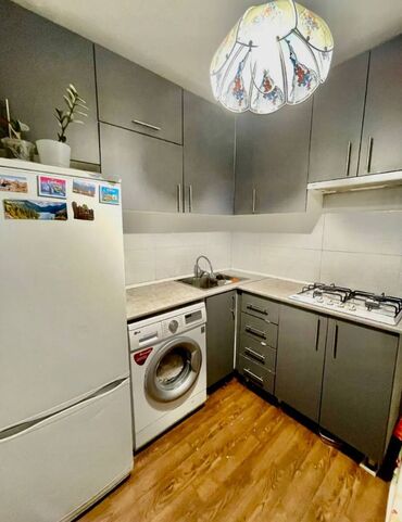 Продажа квартир: 2 комнаты, 45 м², 104 серия, 3 этаж, Евроремонт