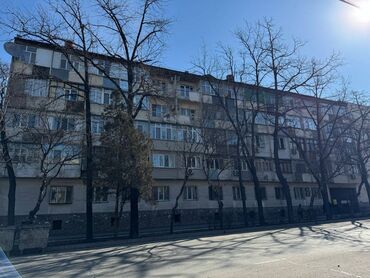 Продажа участков: 3 комнаты, 65 м², Индивидуалка, 3 этаж, Косметический ремонт