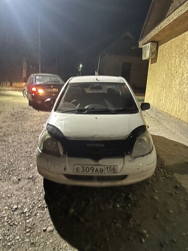 Toyota: Toyota Vitz: 1999 г., 1 л, Автомат, Бензин, Купе