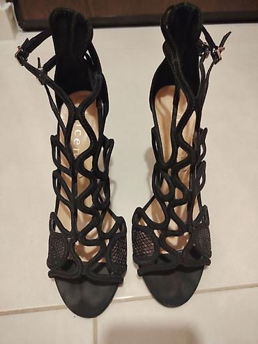 Sandale: Ženske sandale na štiklu – crne, brenda Vices. - Dizajn: atraktivne — 2