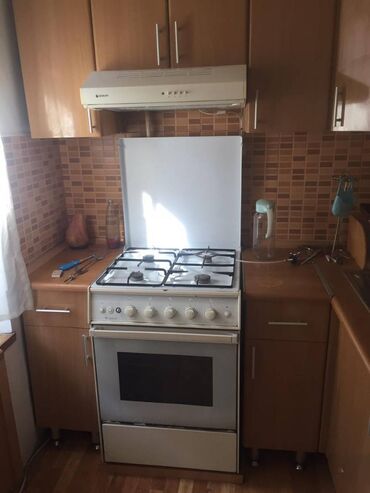 Uzunmüddətli kirayə mənzillər: Yasamal r-da, 158 N-li məktəbin və «Uç Taс» (Три Корона) yaxınlıqda -da lalafo.az — 4 Uzunmüddətli kirayə mənzillər: Yasamal r-da, 158 N-li məktəbin və «Uç Taс» (Три Корона) yaxınlıqda — 4