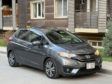 Honda: Honda Fit: 2015 г., 1.5 л, Вариатор, Бензин, Хэтчбэк — 2