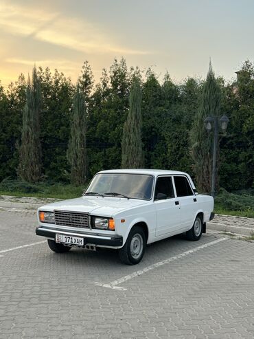 купить фронтальный погрузчик бу: ВАЗ (ЛАДА) 2107: 2008 г., 1.6 л, Механика, Бензин, Седан