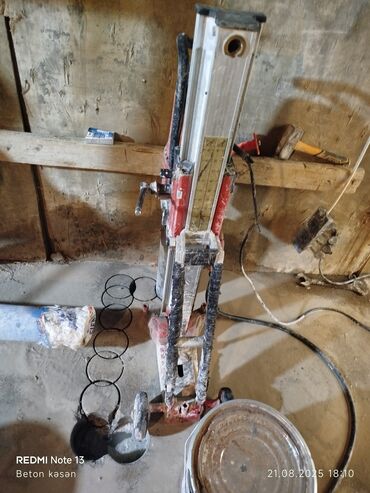 Beton işləri: Beton kəsmə beton deşmə xidməti Karot - HILTI DD 200 / 350 ilə 25 ° — 29